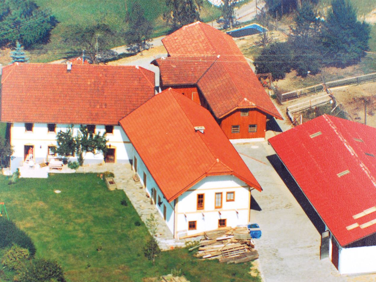 1987 - AGROTEL Firmengründung in Enzenkirchen