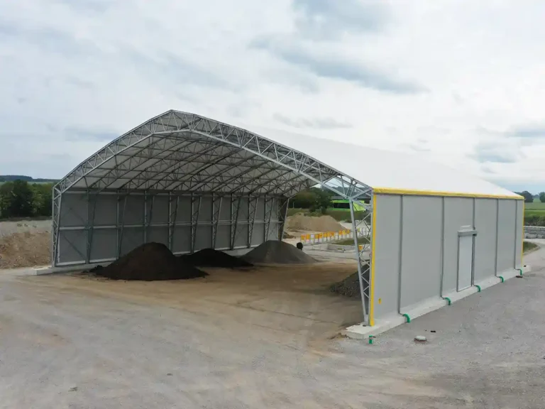 AGROTEL Gitterträgerhalle für DOBLER zur Lagerung von Baustoffen