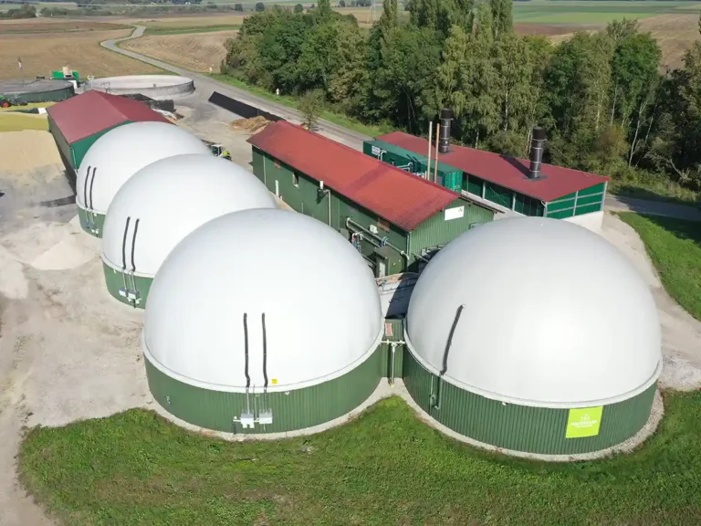 Gasspeicherabdeckungen mit doppelter Membran für vier Biogas-Behälter