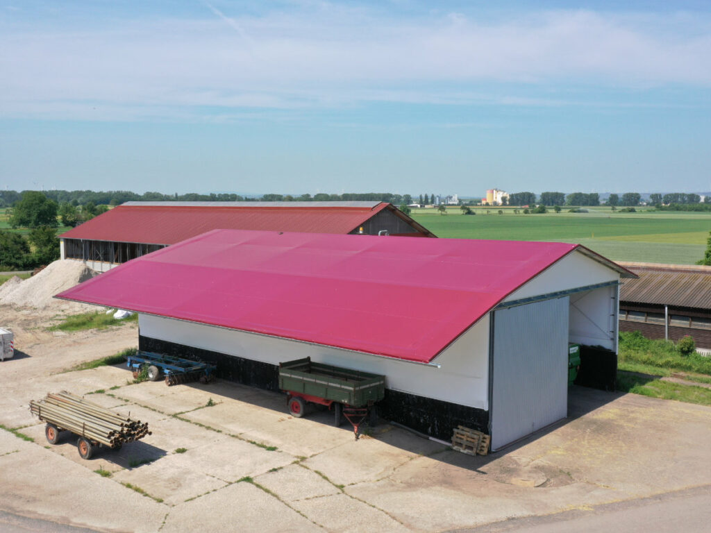 Textile SAtteldachhalle zur Lagerung von Heu und Stroh, Maschinen und Futtermittel