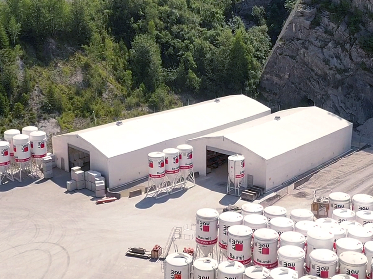 AGROTEL Lagerhallen für Baugewerbe: BAUMIT GmbH