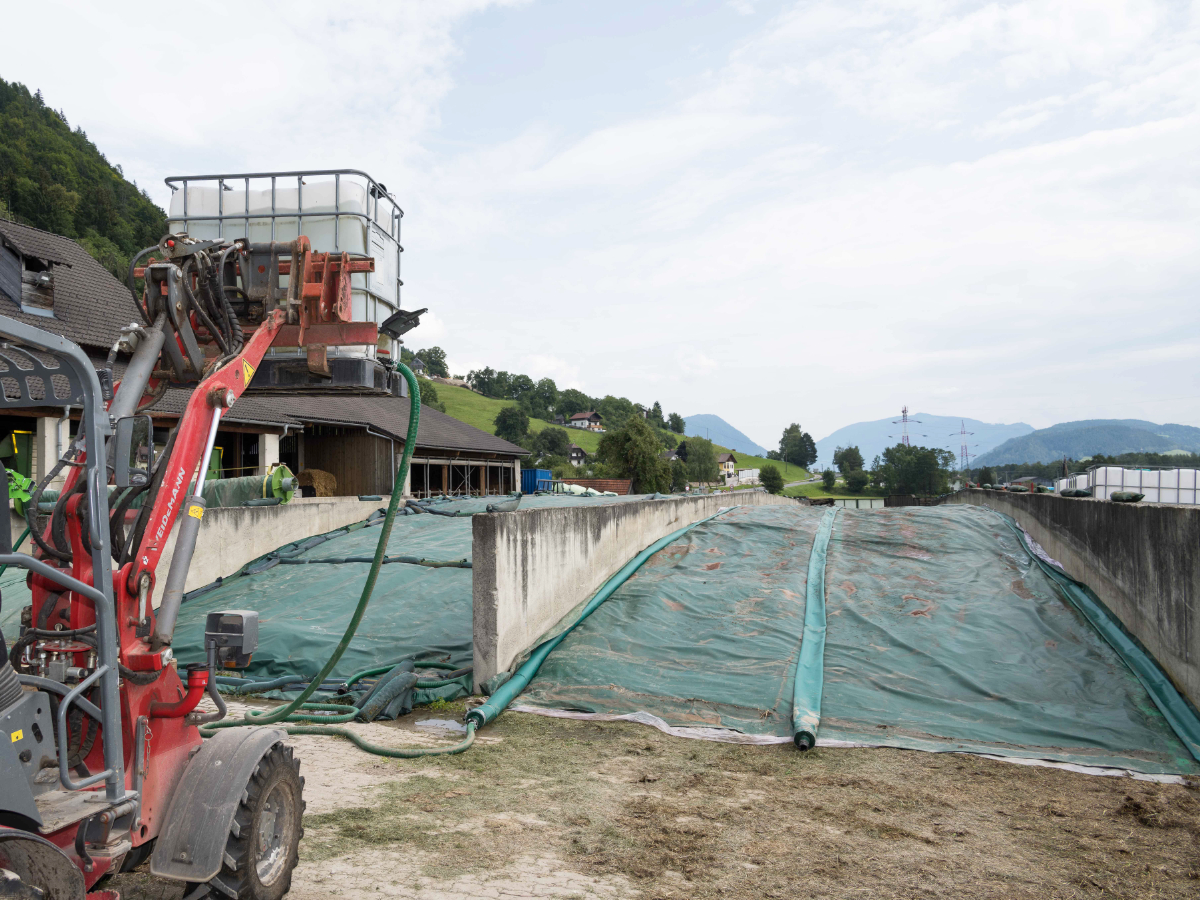 Voll automatische, mobiles Silo-Abdecksystem mit Beschwerung durch Wasserschläuche
