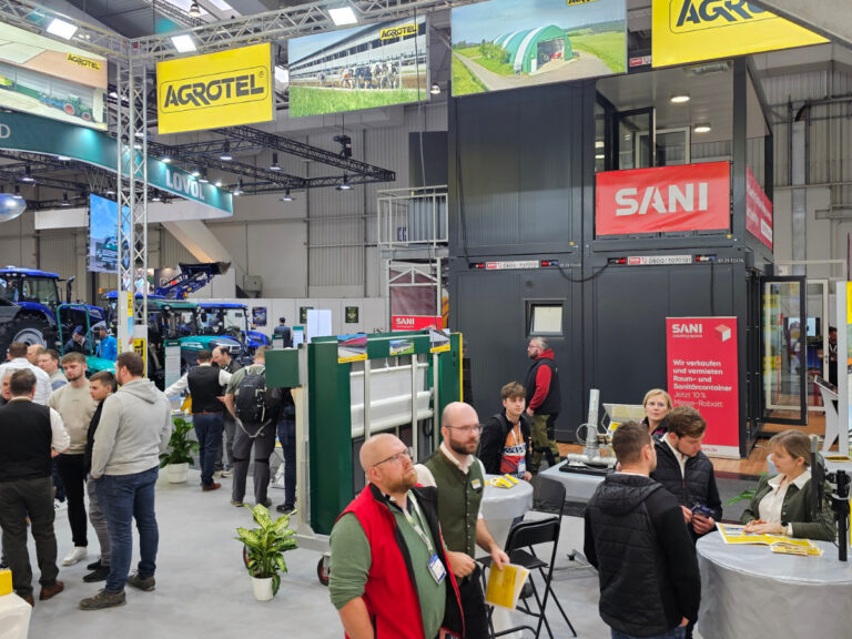 Zahlreiche Interessenten für unsere Produkte in den Bereichen Hallenbau, Windschutz und Biogas.